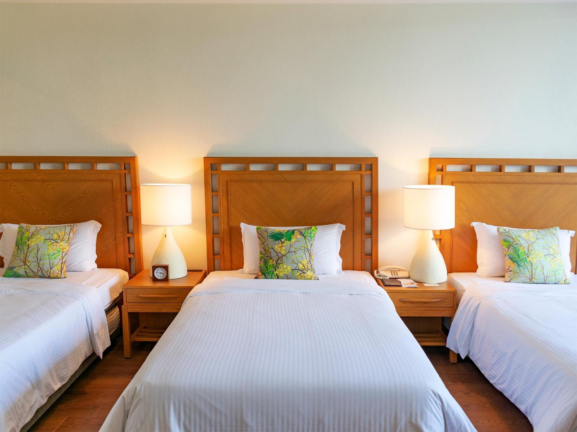The Moon Beach Museum Resort Onna Luaran gambar