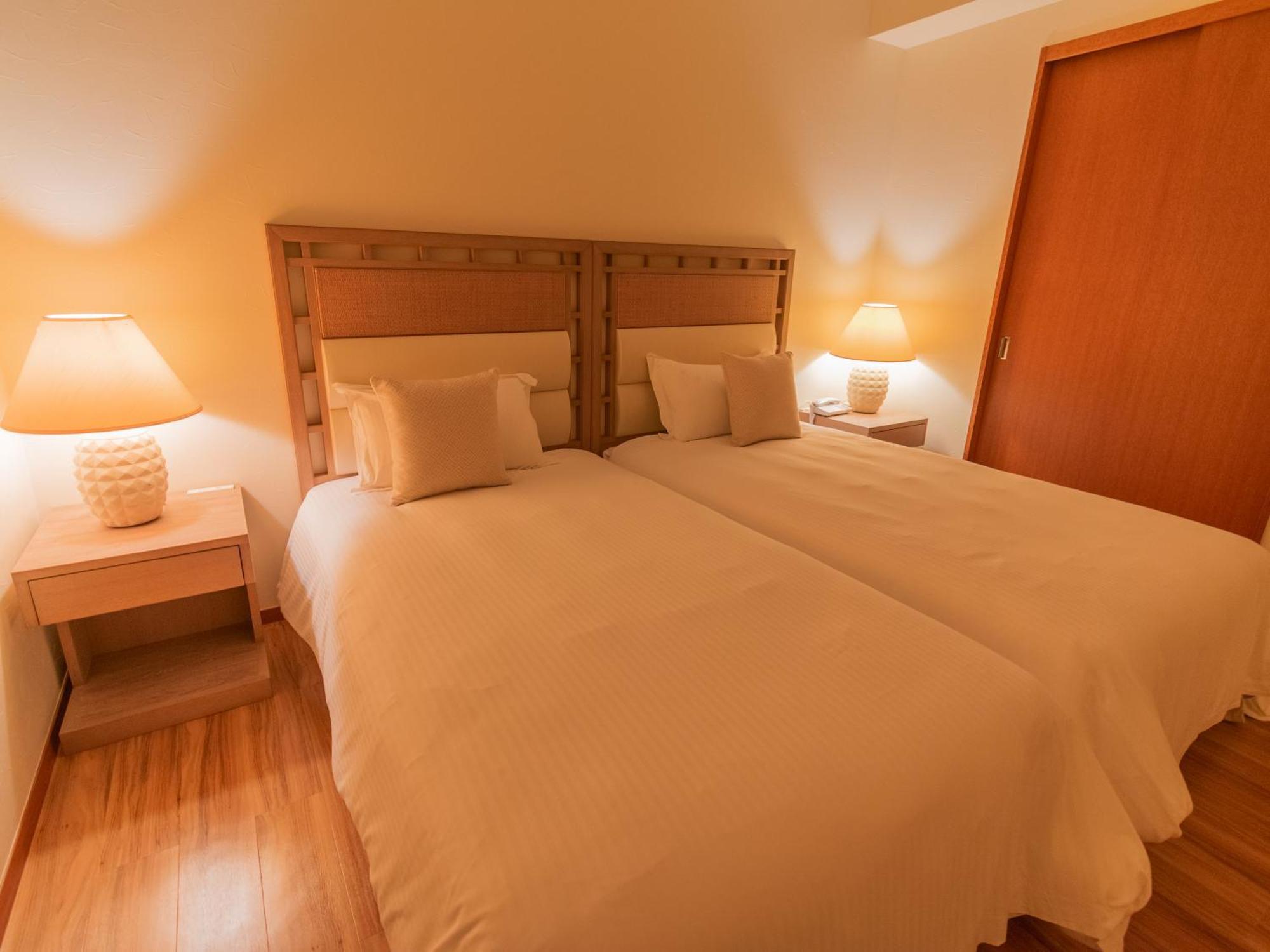 The Moon Beach Museum Resort Onna Luaran gambar